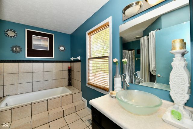 1642 Misty Lake Drive, Indianapolis, IN 46260