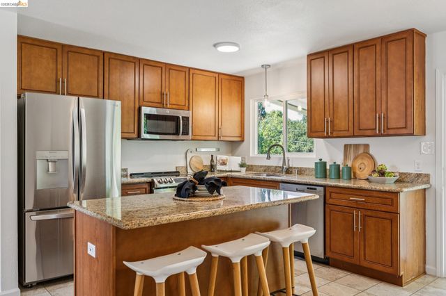 123 Coleridge Drive, Vallejo, CA 94591