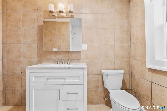 75 Saltonstall Parkway C3, East Haven, CT 06512