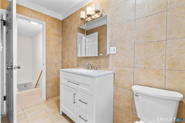 75 Saltonstall Parkway C3, East Haven, CT 06512