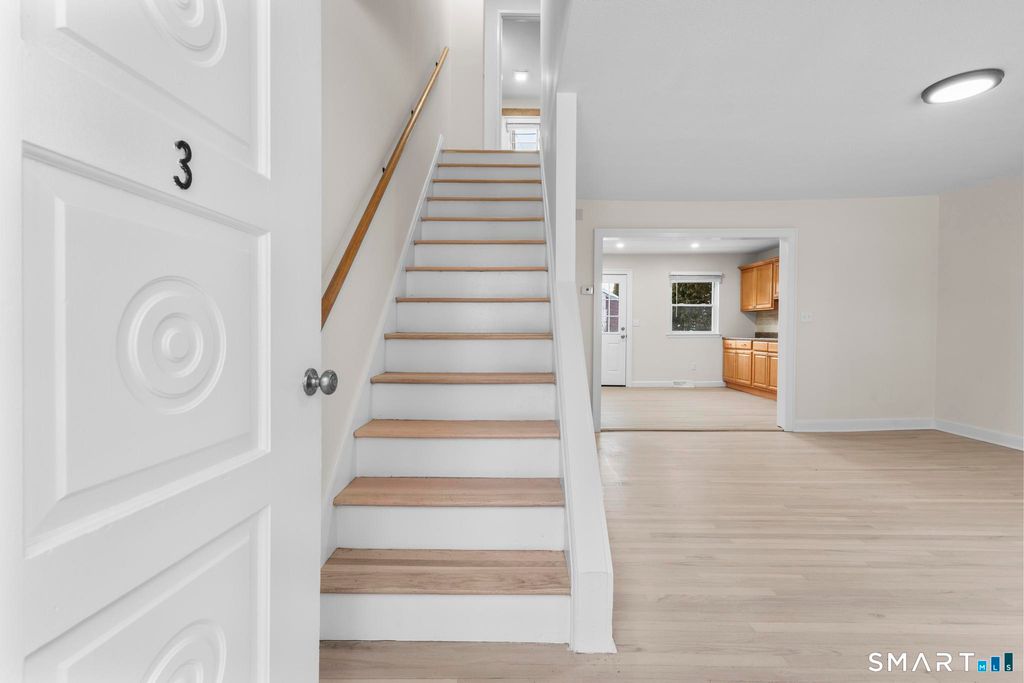 75 Saltonstall Parkway C3, East Haven, CT 06512