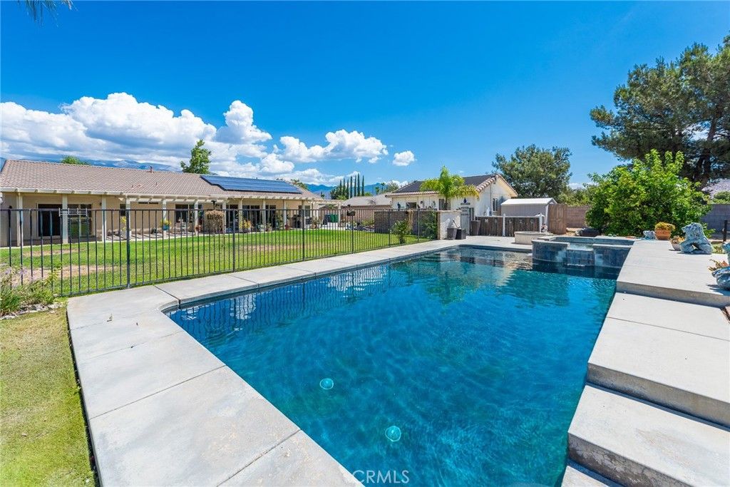 Image 14 of property listing at 1484 Adam St, Banning, CA 92220