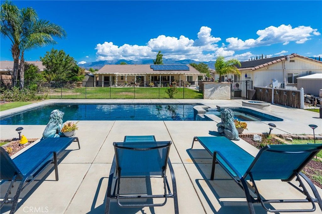 Image 15 of property listing at 1484 Adam St, Banning, CA 92220