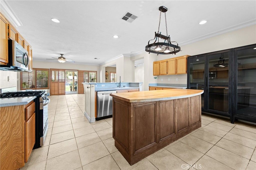 Image 26 of property listing at 1484 Adam St, Banning, CA 92220