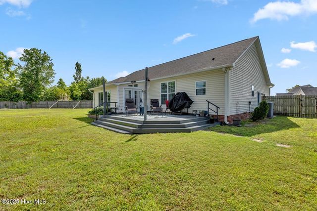 203 Grafton Court, Jacksonville, NC 28540