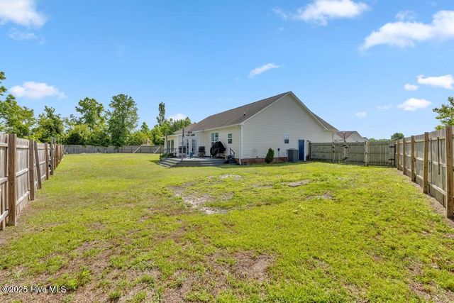 203 Grafton Court, Jacksonville, NC 28540