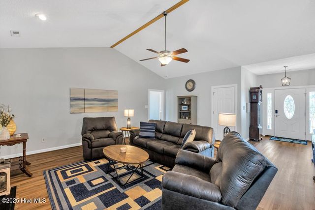 203 Grafton Court, Jacksonville, NC 28540