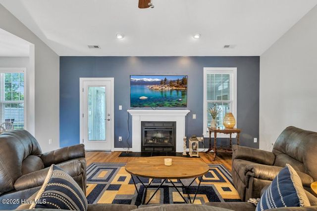 203 Grafton Court, Jacksonville, NC 28540