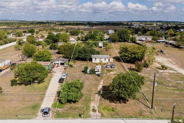 2310 Mathias LN, Kyle, TX 78640