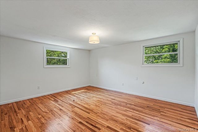 3 Fishermans Drive, Port Washington, NY 11050