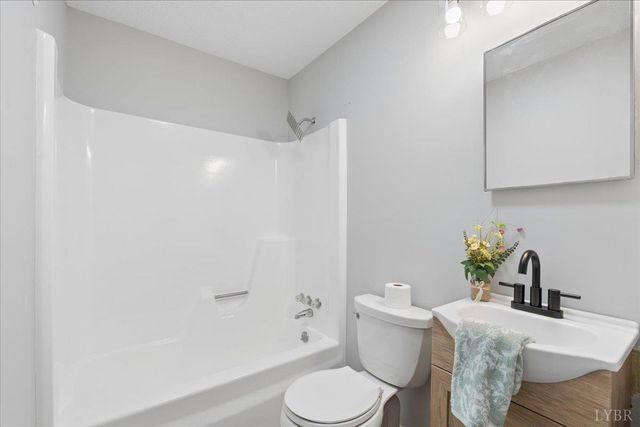 146 Watts Mill Road, Pamplin, VA 23958