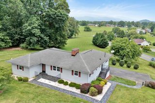 1313 Boone Drive, Bedford, VA 24523
