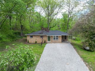 16106 Boundary Line Road, Garfield, AR 72732