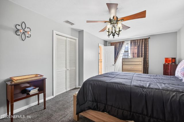 2137 BURGOYNE Drive, Jacksonville, FL 32208