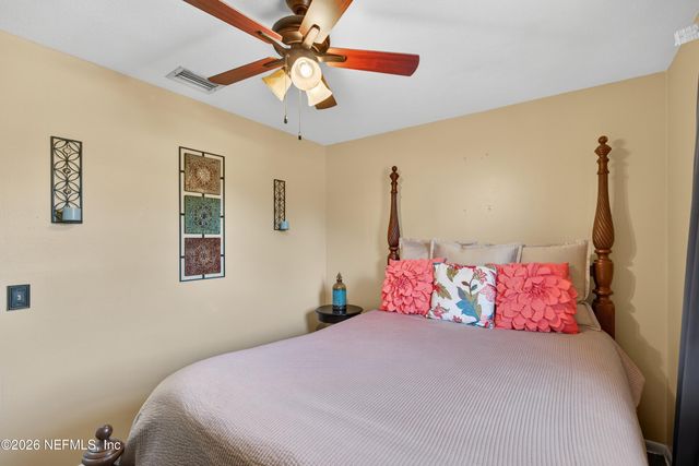 2137 BURGOYNE Drive, Jacksonville, FL 32208