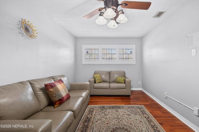 2137 BURGOYNE Drive, Jacksonville, FL 32208