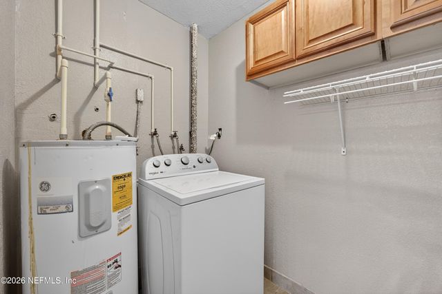 2137 BURGOYNE Drive, Jacksonville, FL 32208