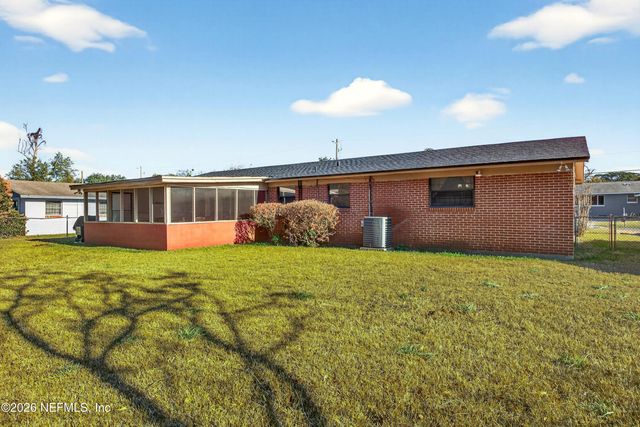 2137 BURGOYNE Drive, Jacksonville, FL 32208