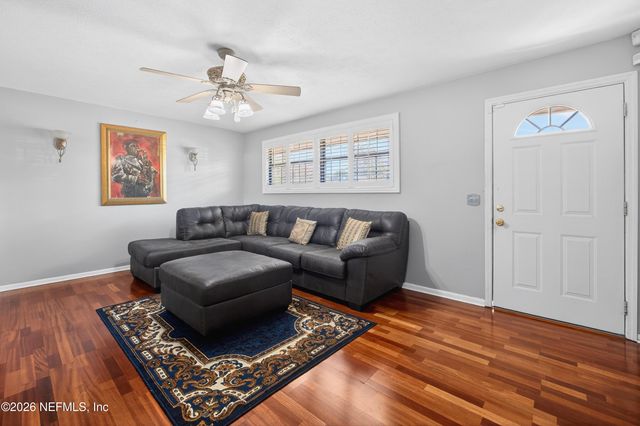 2137 BURGOYNE Drive, Jacksonville, FL 32208