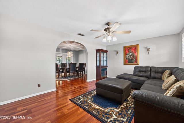 2137 BURGOYNE Drive, Jacksonville, FL 32208