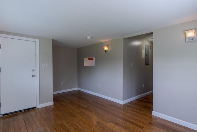 461 Wadleigh Falls Road, Newmarket, NH 03857
