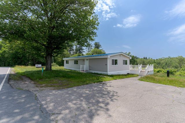 461 Wadleigh Falls Road, Newmarket, NH 03857