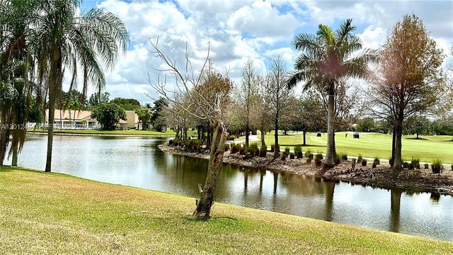 12620 Vista Isles Dr 1013, Sunrise, FL 33325