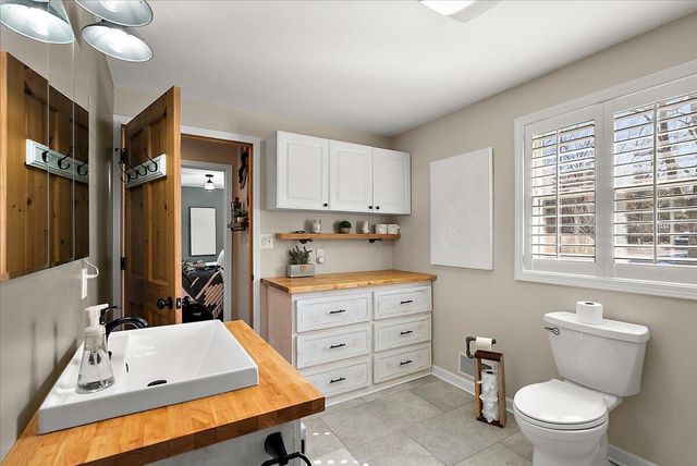 6185 E Dave Street, Newaygo, MI 49337