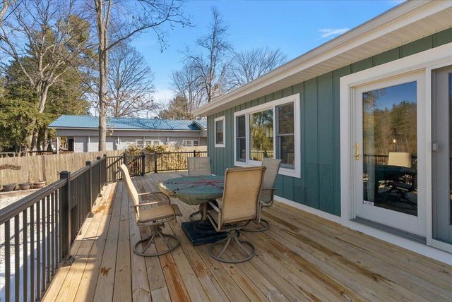 6185 E Dave Street, Newaygo, MI 49337