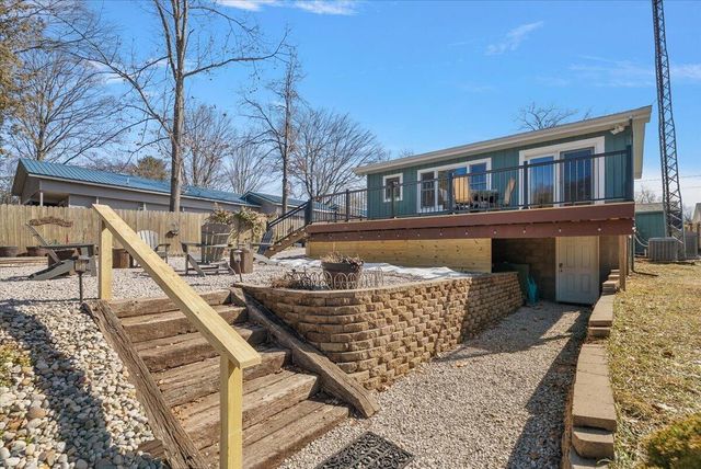 6185 E Dave Street, Newaygo, MI 49337