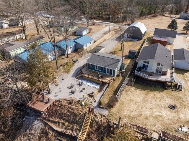 6185 E Dave Street, Newaygo, MI 49337