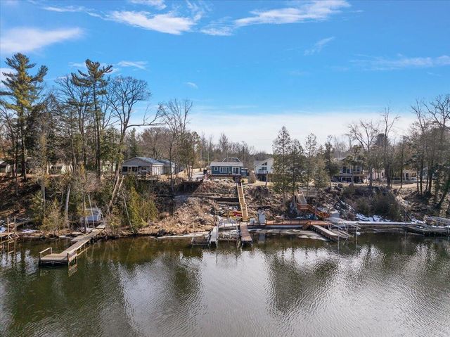 6185 E Dave Street, Newaygo, MI 49337