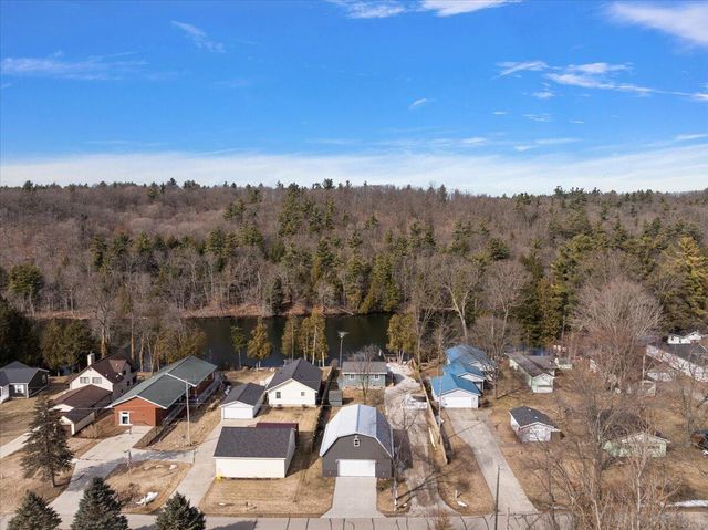 6185 E Dave Street, Newaygo, MI 49337