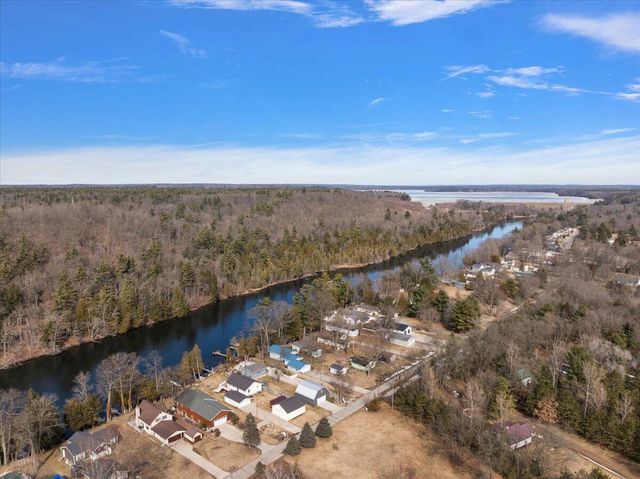 6185 E Dave Street, Newaygo, MI 49337