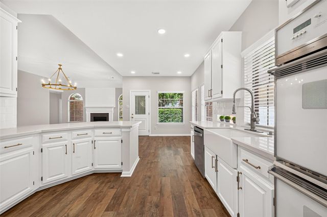 1206 Buttonwood Drive, Friendswood, TX 77546