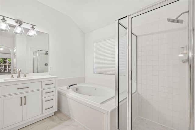 1206 Buttonwood Drive, Friendswood, TX 77546
