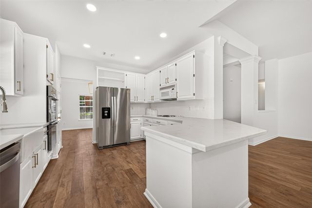 1206 Buttonwood Drive, Friendswood, TX 77546