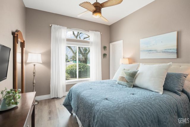 700 Los Mochis Drive, Bakersfield, CA 93314