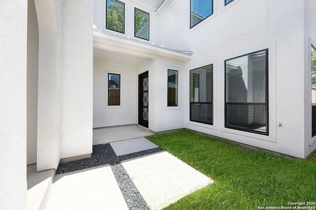 212 E Melrose, San Antonio, TX 78212