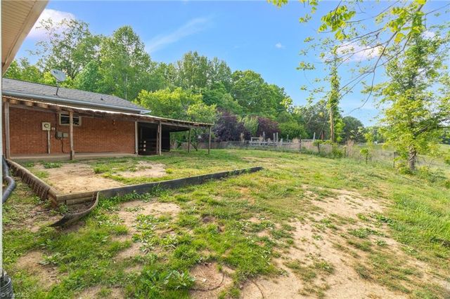 527 Wood Heirs Drive, Lexington, NC 27295