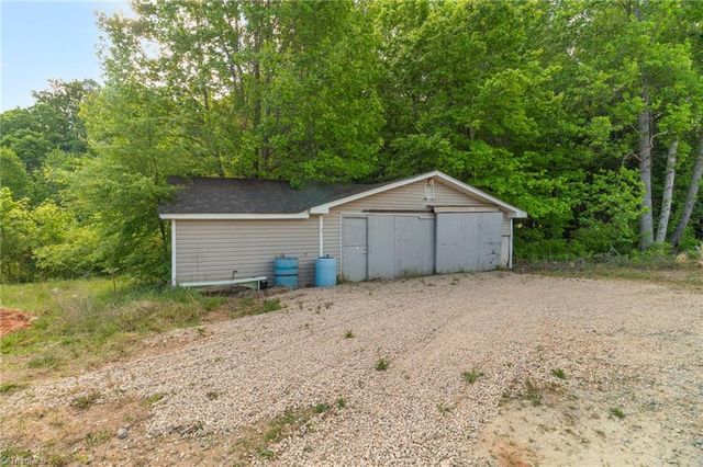 527 Wood Heirs Drive, Lexington, NC 27295