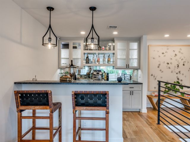 1127 S Norfolk Avenue, Tulsa, OK 74120