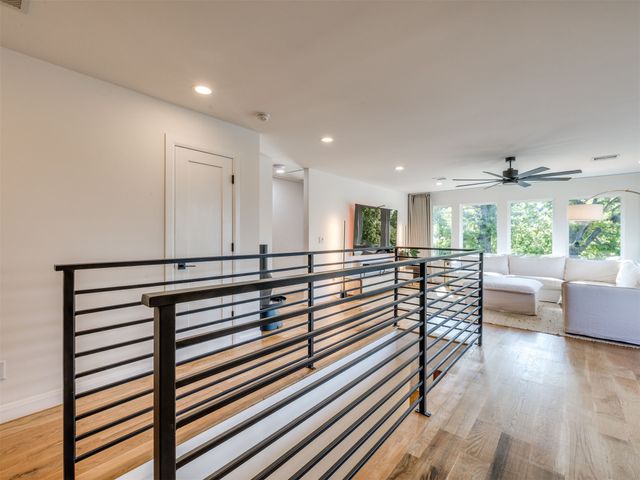 1127 S Norfolk Avenue, Tulsa, OK 74120