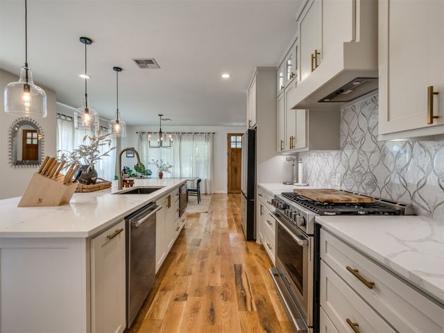 1127 S Norfolk Avenue, Tulsa, OK 74120
