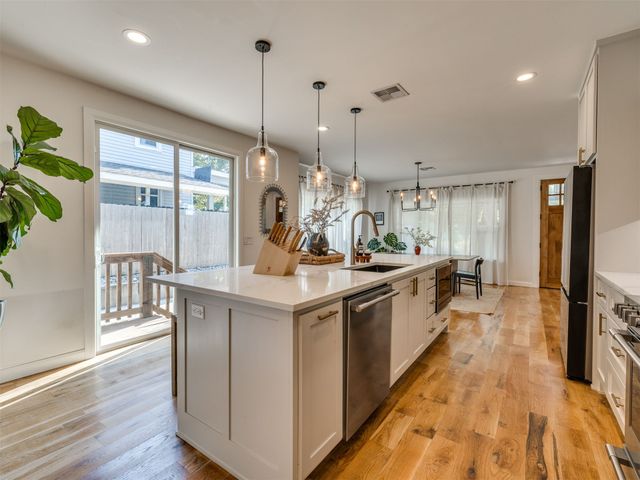 1127 S Norfolk Avenue, Tulsa, OK 74120
