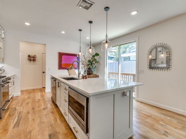 1127 S Norfolk Avenue, Tulsa, OK 74120