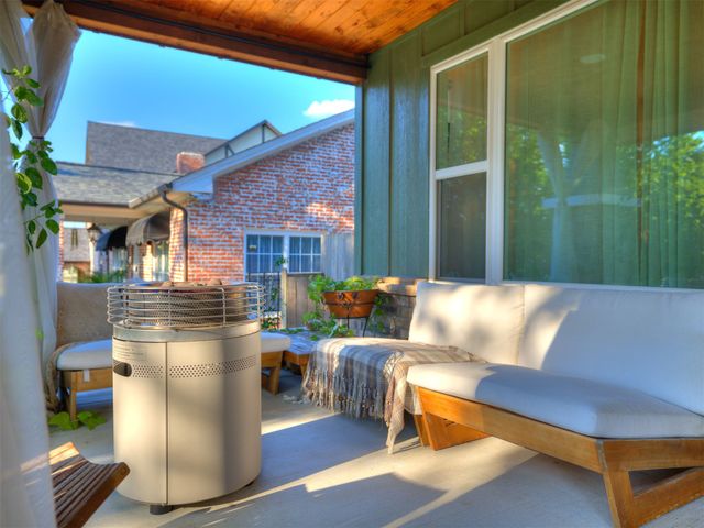 1127 S Norfolk Avenue, Tulsa, OK 74120