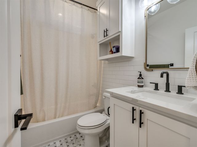 1127 S Norfolk Avenue, Tulsa, OK 74120