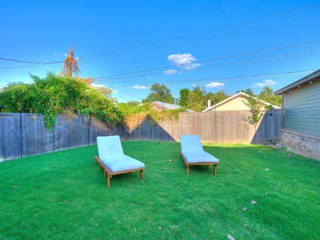 1127 S Norfolk Avenue, Tulsa, OK 74120