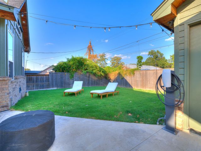 1127 S Norfolk Avenue, Tulsa, OK 74120